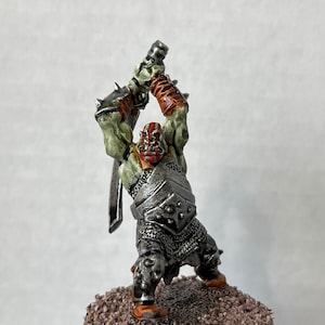 Orc Orog / Half-orc Fighter DND Wizkids Nolzurs, 28mm Scale Dungeons & Dragons,  Pathfinder Tabletop Miniature