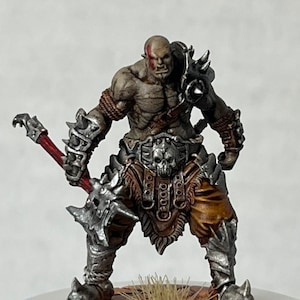 Orc Orog / Half-orc Fighter Barbarian DND Resin 28mm Scale Dungeons & Dragons, Pathfinder Tabletop Miniature