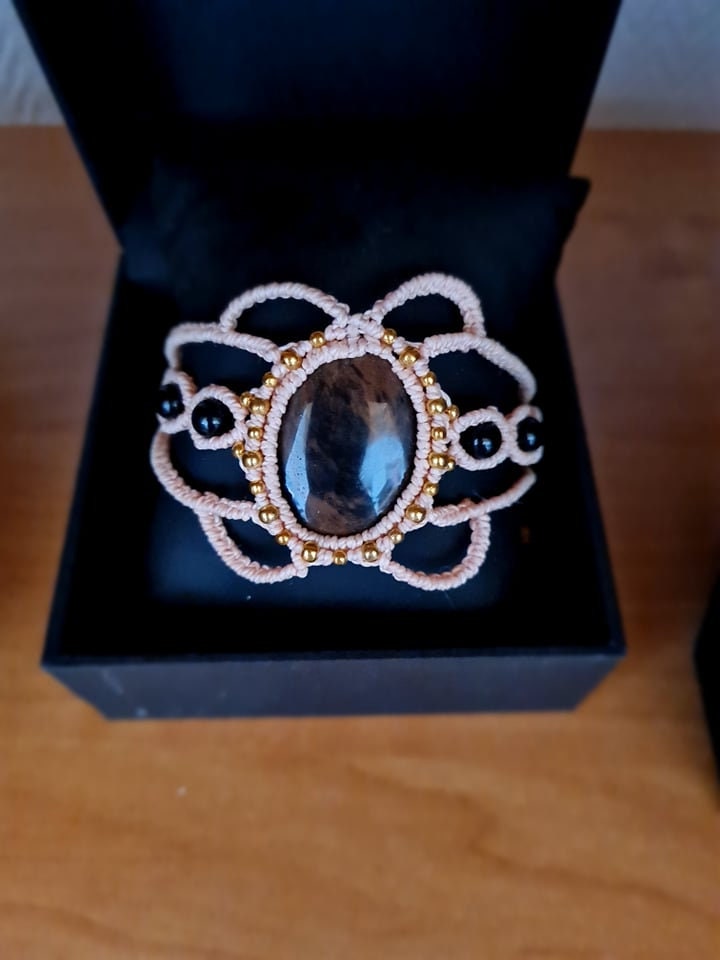 Bracelet Obsidienne Dorée