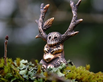 Sylvepouce, small solid bronze statuette