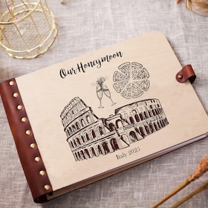 Álbum de fotos personalizado de luna de miel: libro de recuerdos de Roma, Italia, con grabado del Coliseo. Álbum de recortes de viaje de cuero personalizado para regalo de pareja.