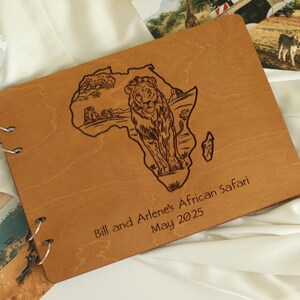 Afrika Mission Reisealbum | Löwe & Afrika Kartengravur | Benutzerdefinierte Holz Reisetagebuch | Christliches Volunteer Erinnerungsbuch| Glaube Reise Geschenk