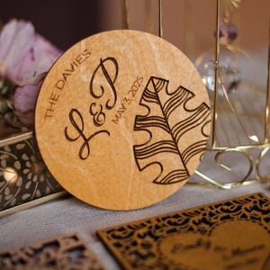Personalized Tropical Wedding Favor – Wooden Coaster with Palm Leaf and Initials – Guest Gift or Beach Reception Table Keepsake Party Favors