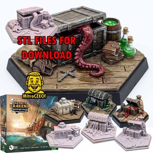 Op de afbeelding: Een verzameling 3D-geprinte spelminiaturen met houten schatkisten, een rode tentakel, toverdrankflesjes, boeken en een kruis op een zeshoekige basis. De afbeelding bevat de tekst STL FILES FOR DOWNLOAD en een speldoos met het label NAKRMTE KRAKENA.