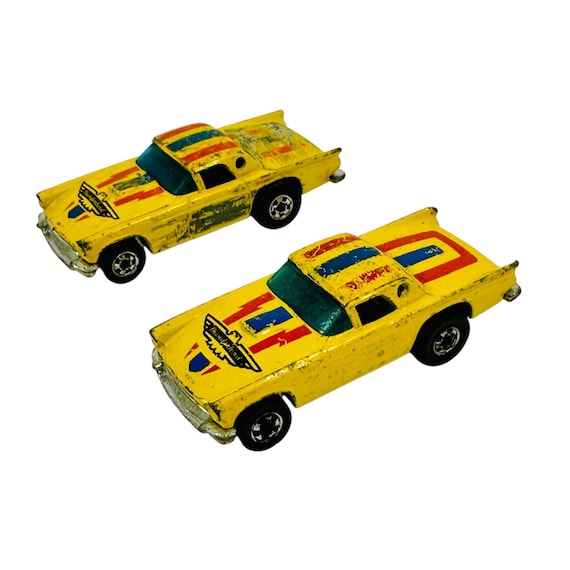 ヴィンテージ ホットウィール イエロー フォード サンダーバード T