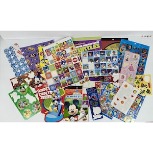 Sticker Decals Verschiedenes Lot Auszeichnungen Sammeln Trade Cartoon Mickey School