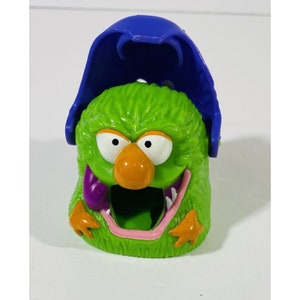McDonalds Happy Meal Toy IAm Hungry Haunted Halloween Witch Candy Dispenser Vtg
