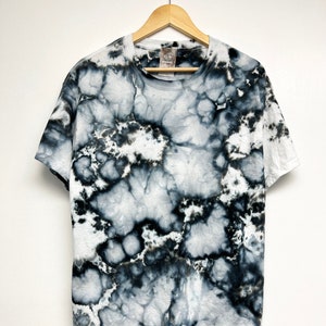 S-5XL, Individually hand dyed, Black white marble with blue tones tie-dye T-shirt, size S-5XL