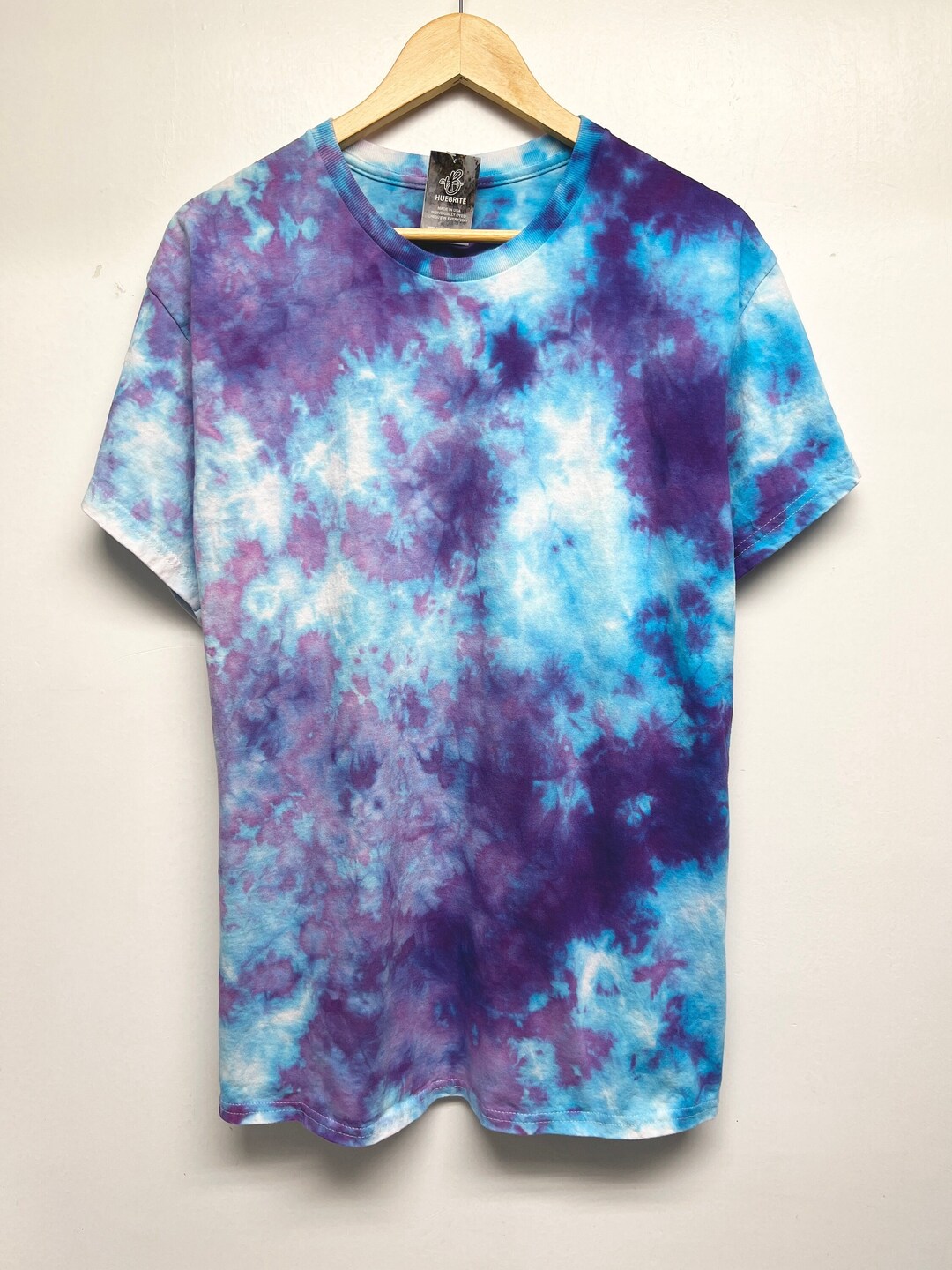 light blue shirt purple tie