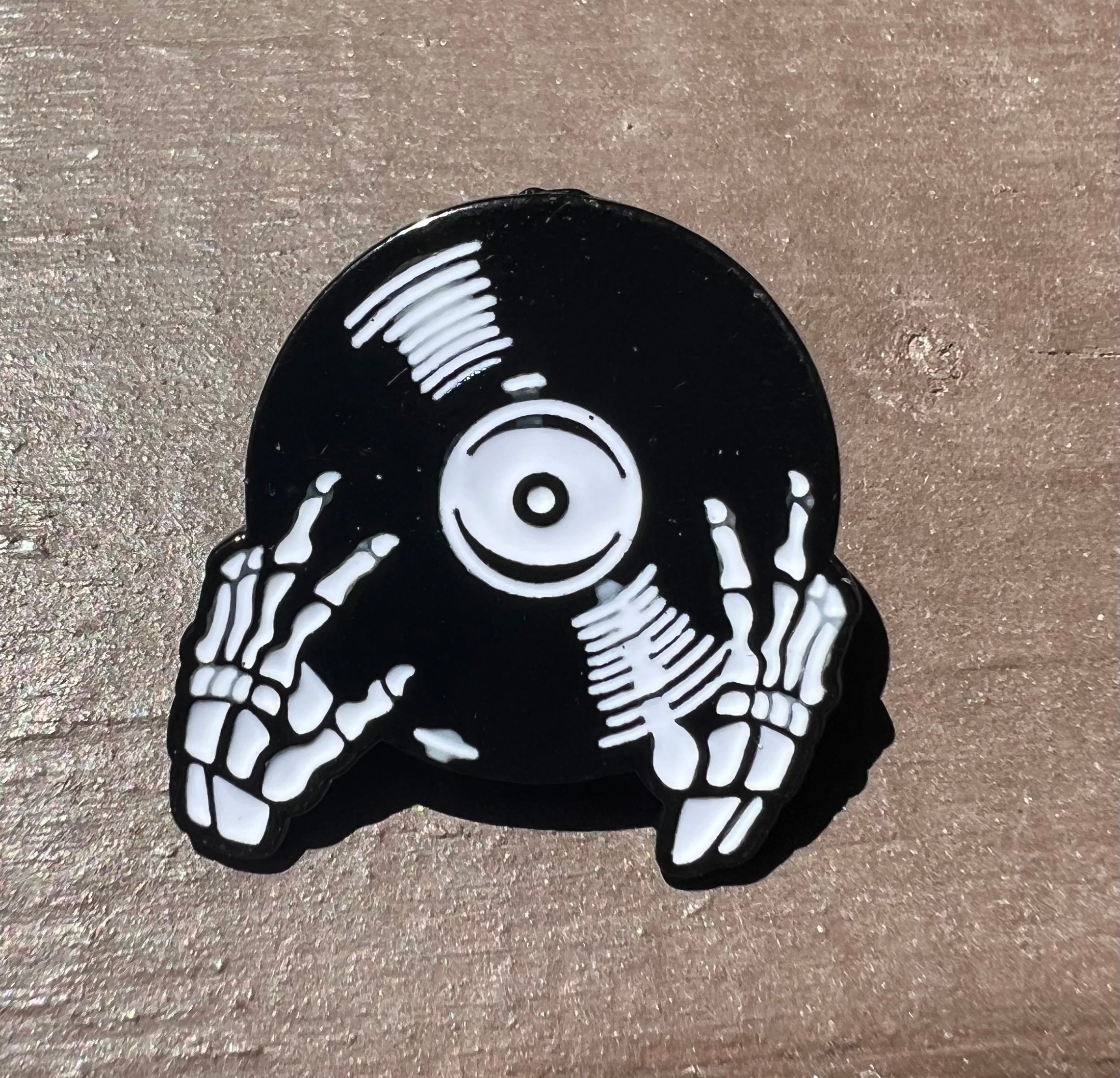 Pin på Recycled Record Art