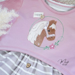 Embroidery file horse head, 4 sizes, embroidery file pony, doodle embroidery file, applique