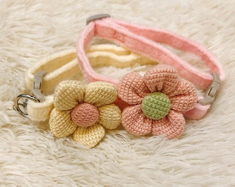 Pet Collar Adjustable Length Collar Four Colors Flower Dog Necklace