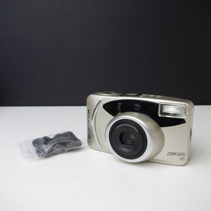 2000's Fujifilm Zoom Date 145 Compact 35mm Film Camera Reviewed and Tested