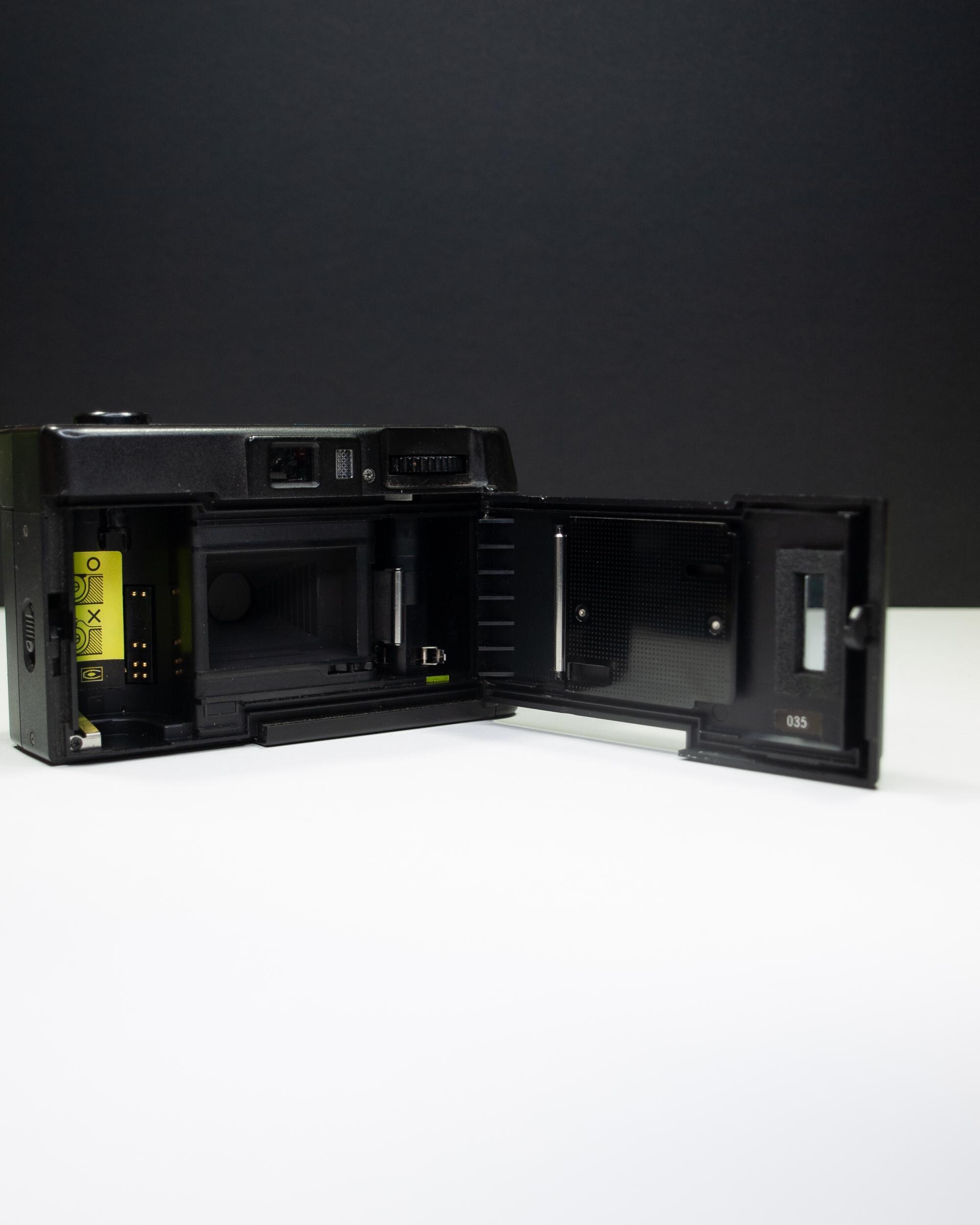 AgfaPhoto Appareil Photo Argentique 35mm Réutilisable - Noir