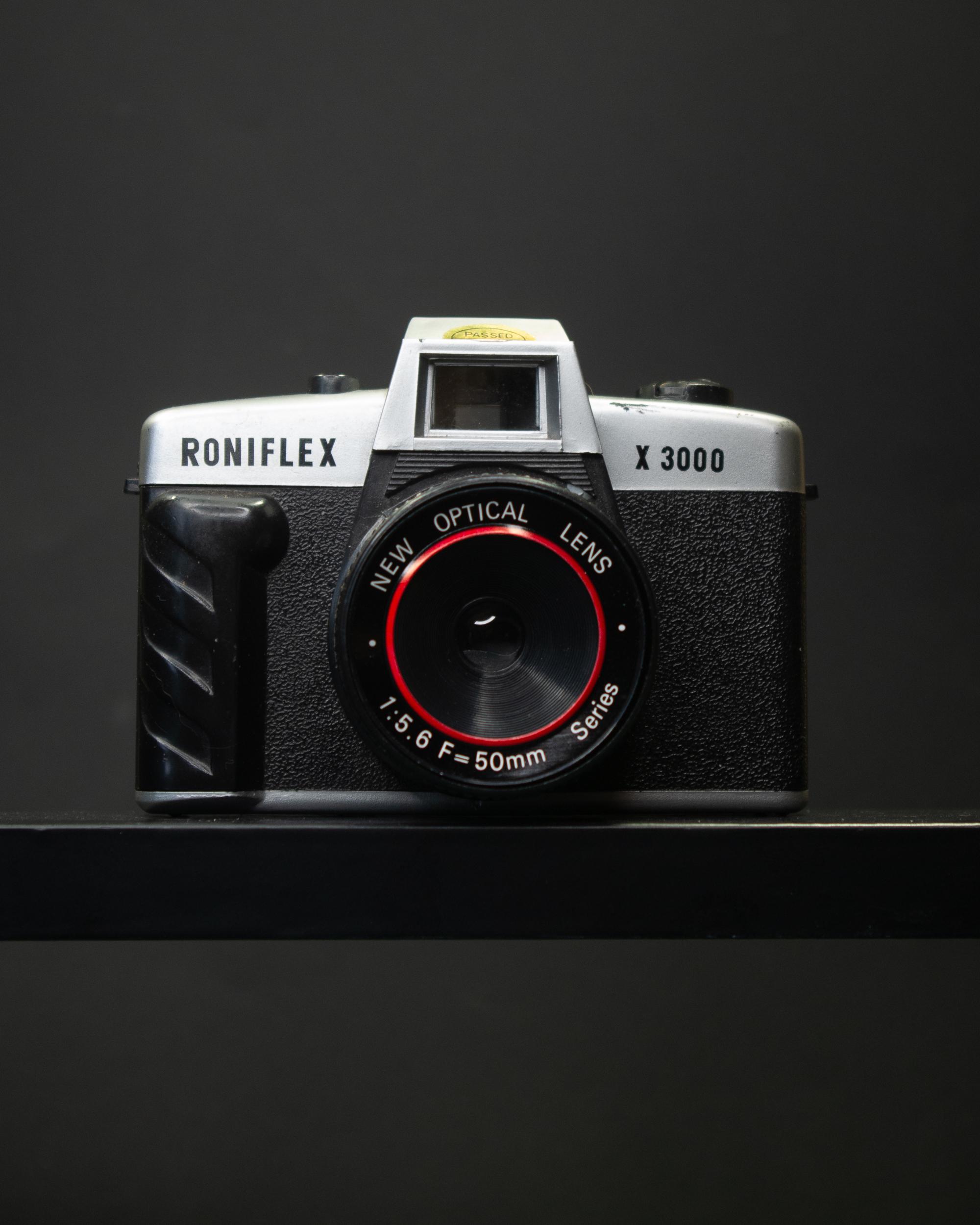 Appareil Photo Carl Zeiss Jena 35AF 35mm Argentique Révisé, Années 80