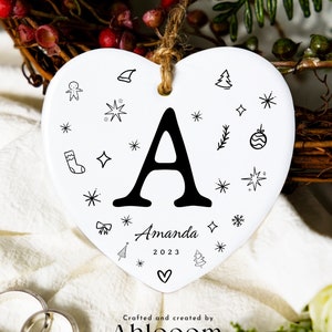 Adorno familiar personalizado - Adorno con nombre y letra - Adorno con inicial personalizado - Regalo de Navidad - Recuerdo familiar - Adorno con monograma