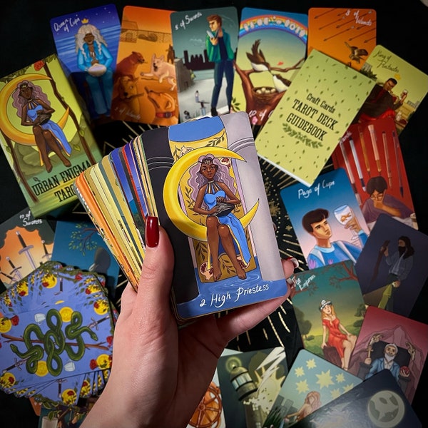 Urban Enigma Tarot Cards with Foil, 78 Tarot Deck, Original Tarot Cards for Beginners and Experts with Guide Book, Fortune Telling Game.