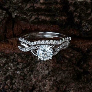 Round Moissanite Diamond Wedding Bridal Ring Set, Women's Engagement Ring Set, Twisted Ring With Wave Style Band, Mother's Day Gift For MOM