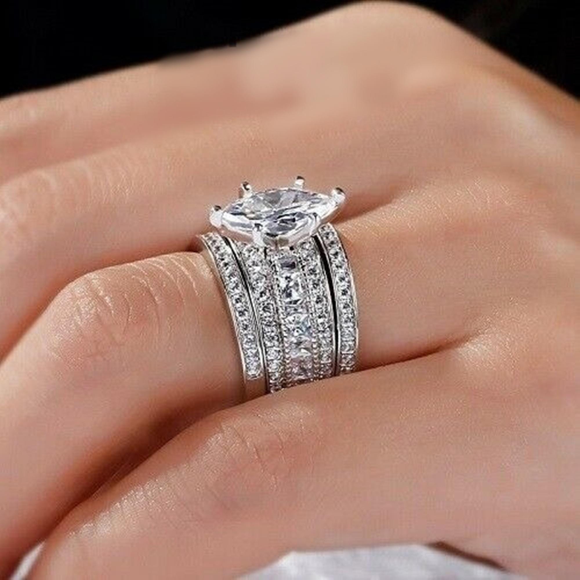 Conjunto de anéis de casamento com diamantes de moissanita lapidados em marquise, conjunto de anéis de trio de noivado, conjunto de anéis para festa feminina, anel de três hastes com canal