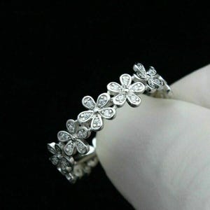 Daisy Full Eternity Band, Round Moissanite Diamond Wedding Band, Floral Inspire Minimalist Engagement Band,Birthday Gift Band Ring For Women