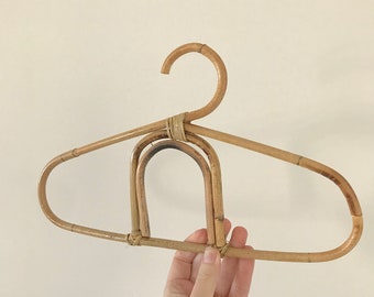 v i n t a g e / vintage rattan/bamboo/bentwood kid's hangers (set of 2)