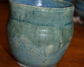 unique pot, pottery, art,