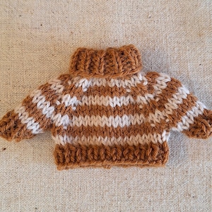 Handmade Knitted Striped Sweaters for Frogs, Animals, Dolls etc