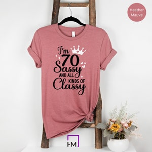 70th Birthday Shirt Women 70th Birthday Gift Women 70th Birthday Party Tshirt Mom 70th Birthday T-Shirt Grandma Woman 70th Birthday Party Te