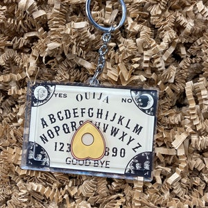 Ouija board shaker keychain