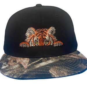 Tiger hat