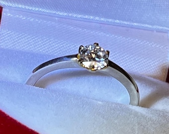 Lure Price 0.5 ct Brilliant ethical Australian brilliant diamond design ring in silver with gold-plated setting