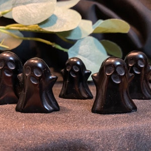 Black Obsidian Ghosts