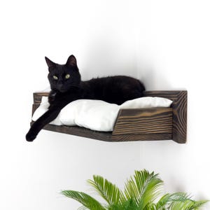 Corner Cat Bed Modern Kitten Furniture Wall Mounted Wooden Bed with Pillow Comfortable Corner Cat Shelf Wall Furniture Custom Cat Gifts