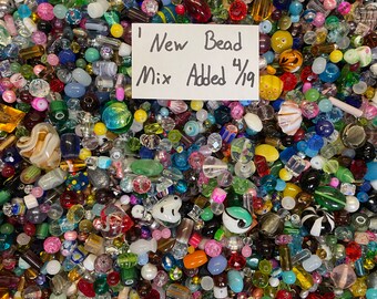 200~* Piece Glass Assorted Loose Beads **7oz+**Bulk Mixed Lot #1 Craft Jewelry!!