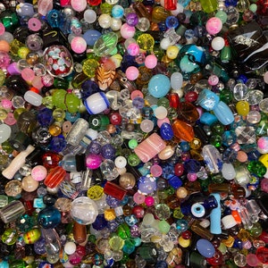 200 Piece Glass Assorted Loose Beads 7ozBulk Mixed Lot 1 Craft Jewelry immagine 2