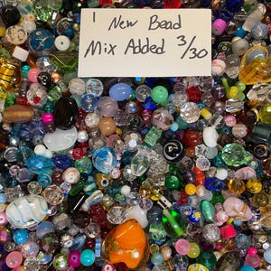 200~* Piece Glass Assorted Loose Beads **7oz+**Bulk Mixed Lot #1 Craft Jewelry!!