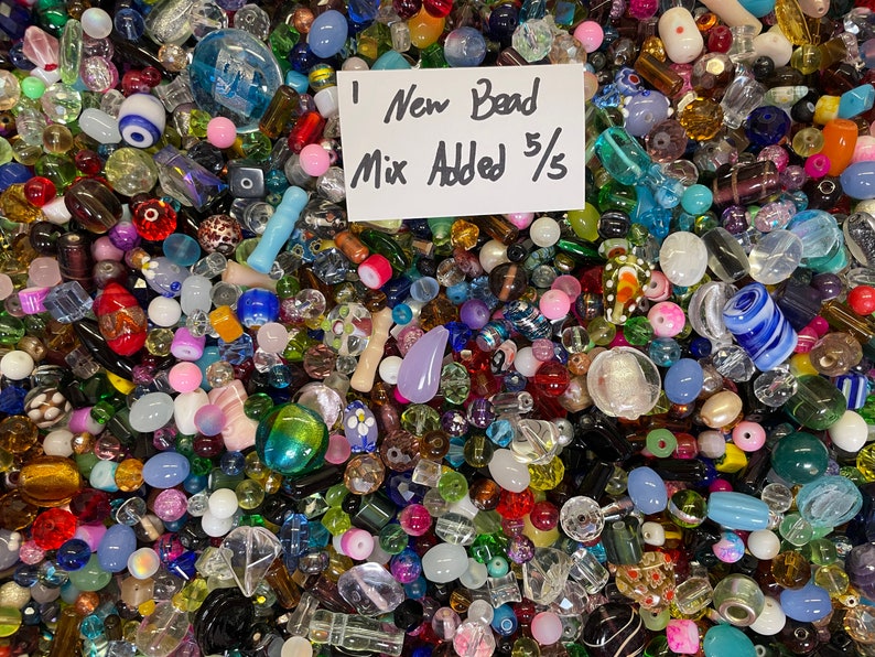 200 Piece Glass Assorted Loose Beads 7ozBulk Mixed Lot 1 Craft Jewelry immagine 1