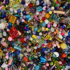 200 Piece Glass Assorted Loose Beads 7ozBulk Mixed Lot 1 Craft Jewelry immagine 8