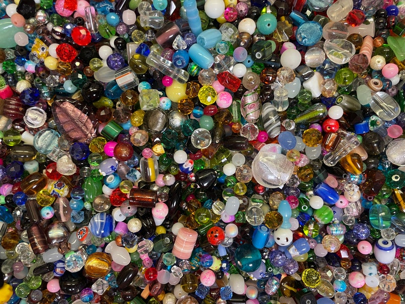 200 Piece Glass Assorted Loose Beads 7ozBulk Mixed Lot 1 Craft Jewelry immagine 6