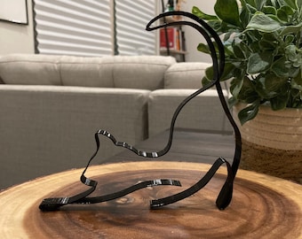 Scultura minimalista - Gatto che si allunga