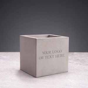 Jardinera de cubos personalizada, maceta de hormigón, carrito de utensilios, grabado GRATIS, jardinera suculenta, terrario de cubo moderno, regalo para él, maceta