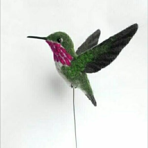 Needle felted hummingbird, felted birds, needle felted bird, needle felted animals, needle felted, hummingbird, felt bird image 1