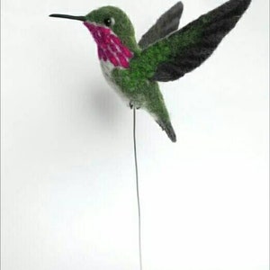 Needle felted hummingbird, felted birds, needle felted bird, needle felted animals, needle felted, hummingbird, felt bird image 4