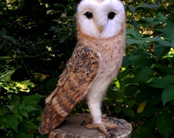 Needle felted barn owl, Owl decor, Needle felt owl, Needle felted animals, Owl ornaments, Needle felted owl, Felted barn owl, felted animals