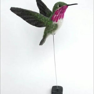 Needle felted hummingbird, felted birds, needle felted bird, needle felted animals, needle felted, hummingbird, felt bird image 5