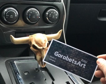 Bull Skull Car Gearshift Handle: Rugged Interior Decor