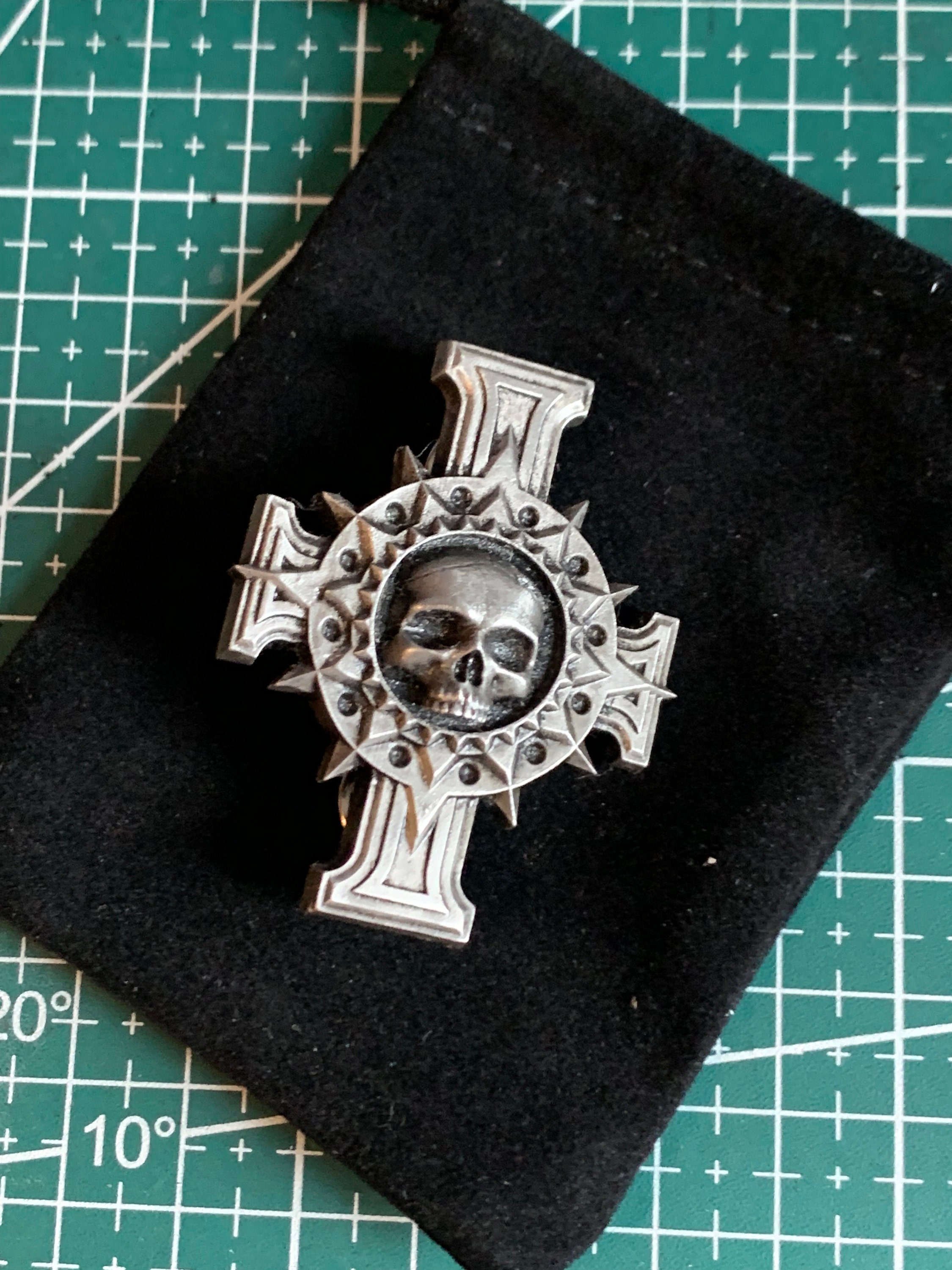 Inquisitor Badge- Inquisition Rosette Cross - Etsy