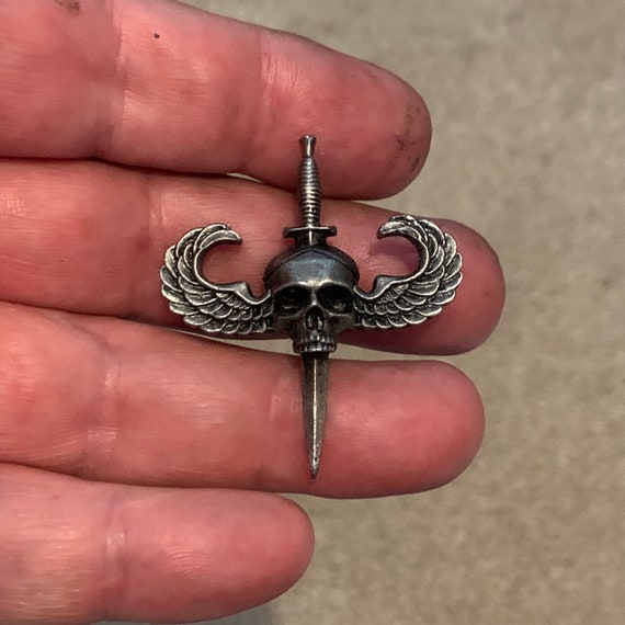 Winged Skull With Dagger Airborne Special Forces Pin / Badge - Etsy