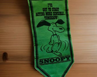 Snoopy Pennant Peanuts Collectible 1967 Acting Sensible Tomorrow Charles Shultz