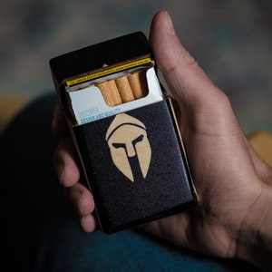 Étui à cigarettes et allumettes avec imprimé casque de gladiateur, boîte à cigarettes pour cigarettes roulées soi-même